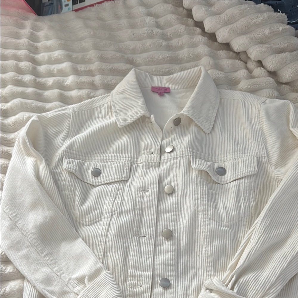 Francesca's Collections White Jean Jacket cropped Classic Denim Style